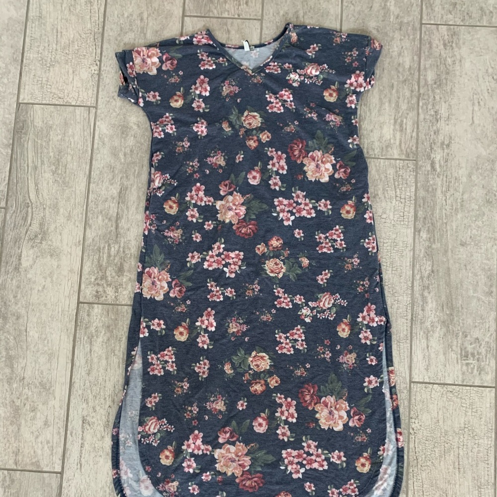 Maxi dress with Side Slits